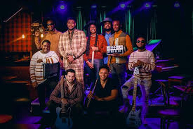 J HOWARD N THE EXPERIENCE