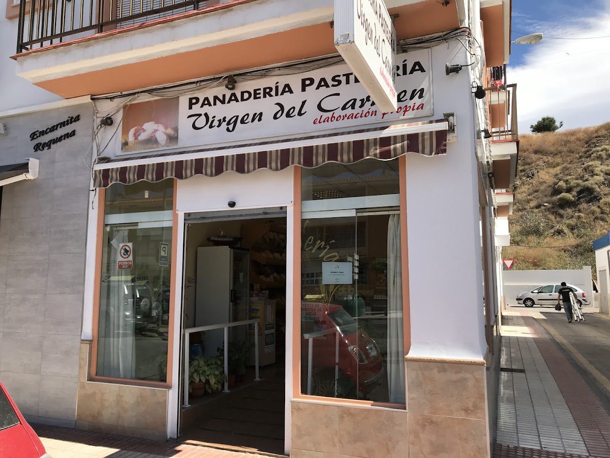 Panaderia pasteleria Virgen del Carmen. Elaboracien propria