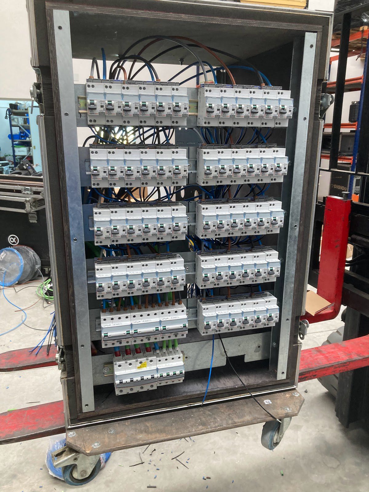 ELÉCTRICIDAD CUENCA