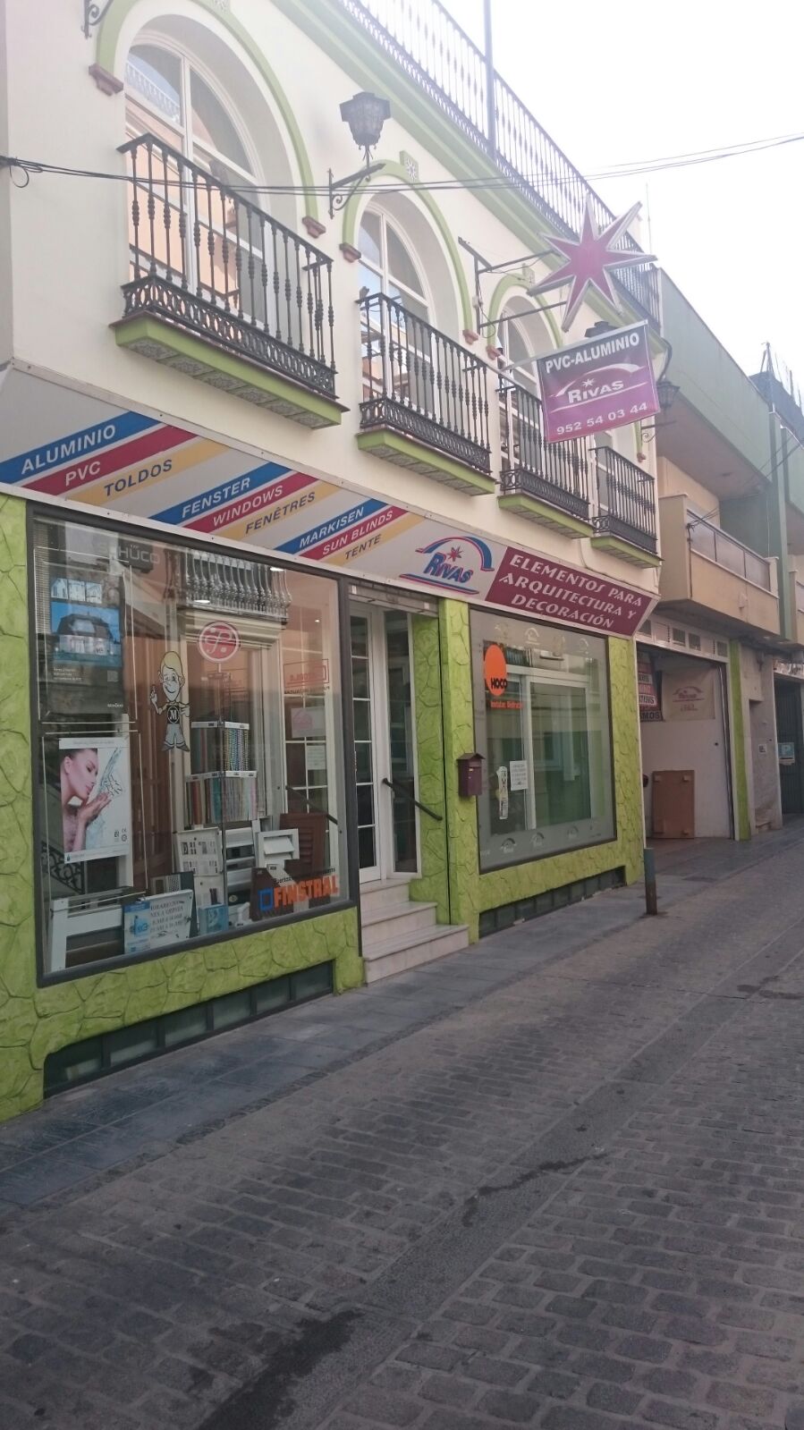 Rivas Aluminios y PVC, Isidoro Rivas Díaz s.l.