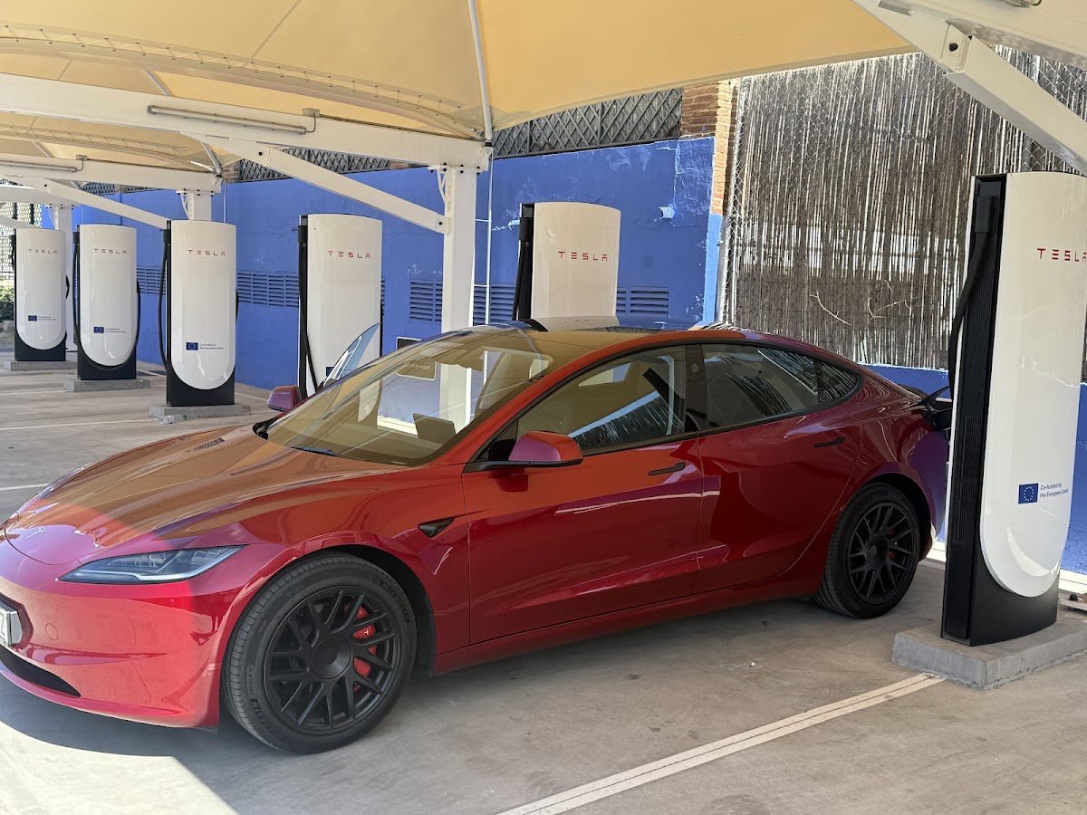 Tesla Supercharger