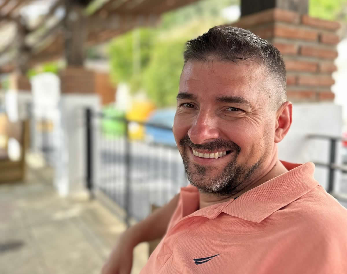 Bogdan Gheorghe: Senior IT Infrastructure & Network Solutions