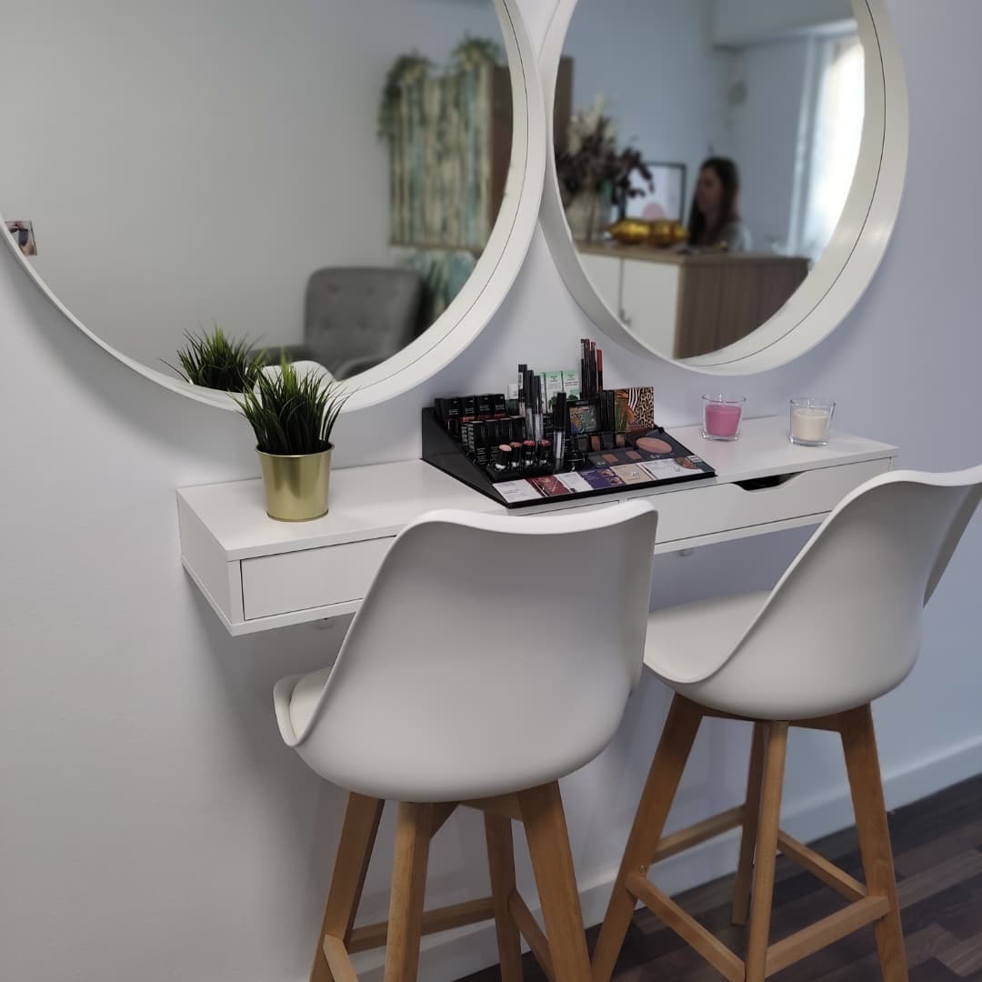 Peluquería y Estetica Lucia Lucena