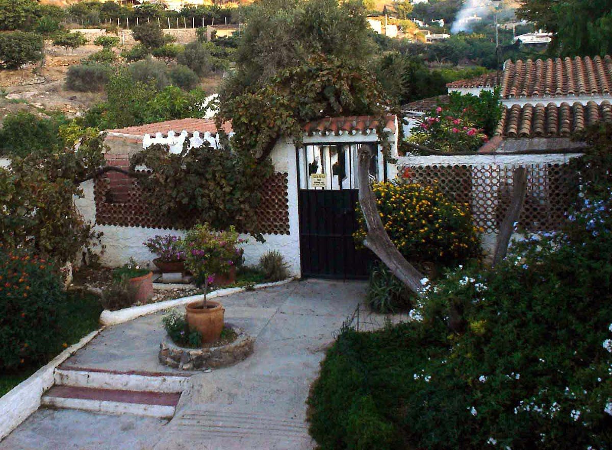 Residencia Canina, Seacrest Kennels