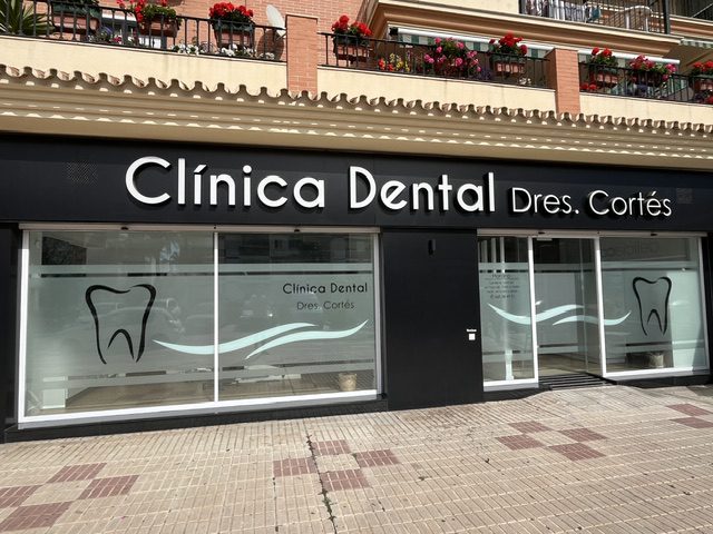Clínica Algarrobo Costa Doctores Cortés
