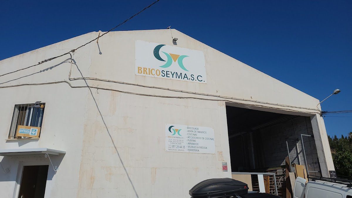 Bricoseyma almacen Velez Malaga